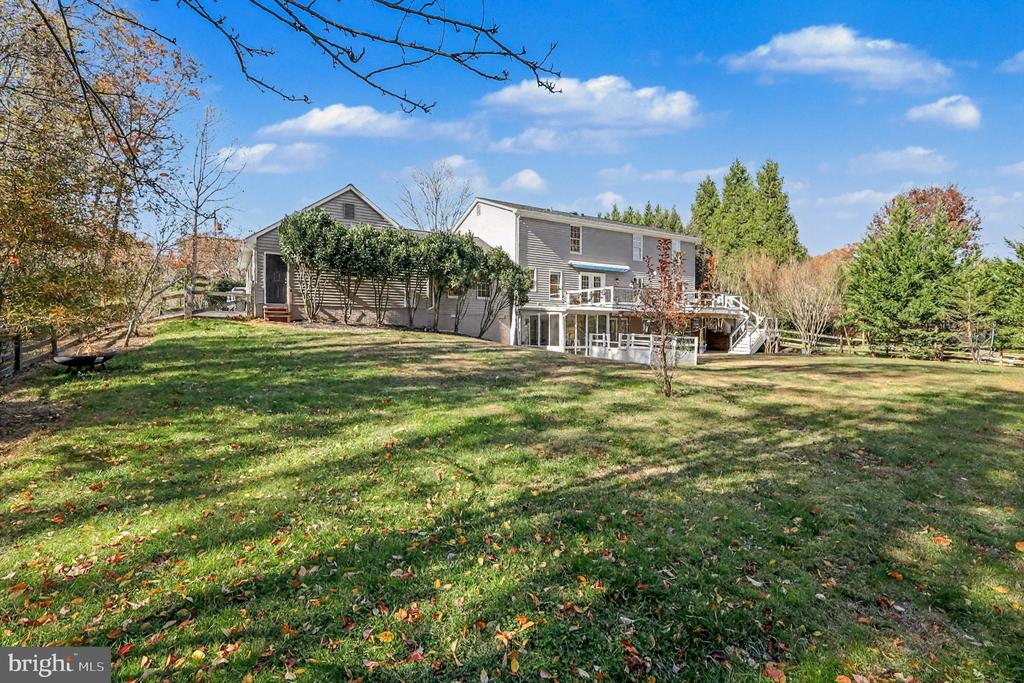130 LAKELAND DRIVE