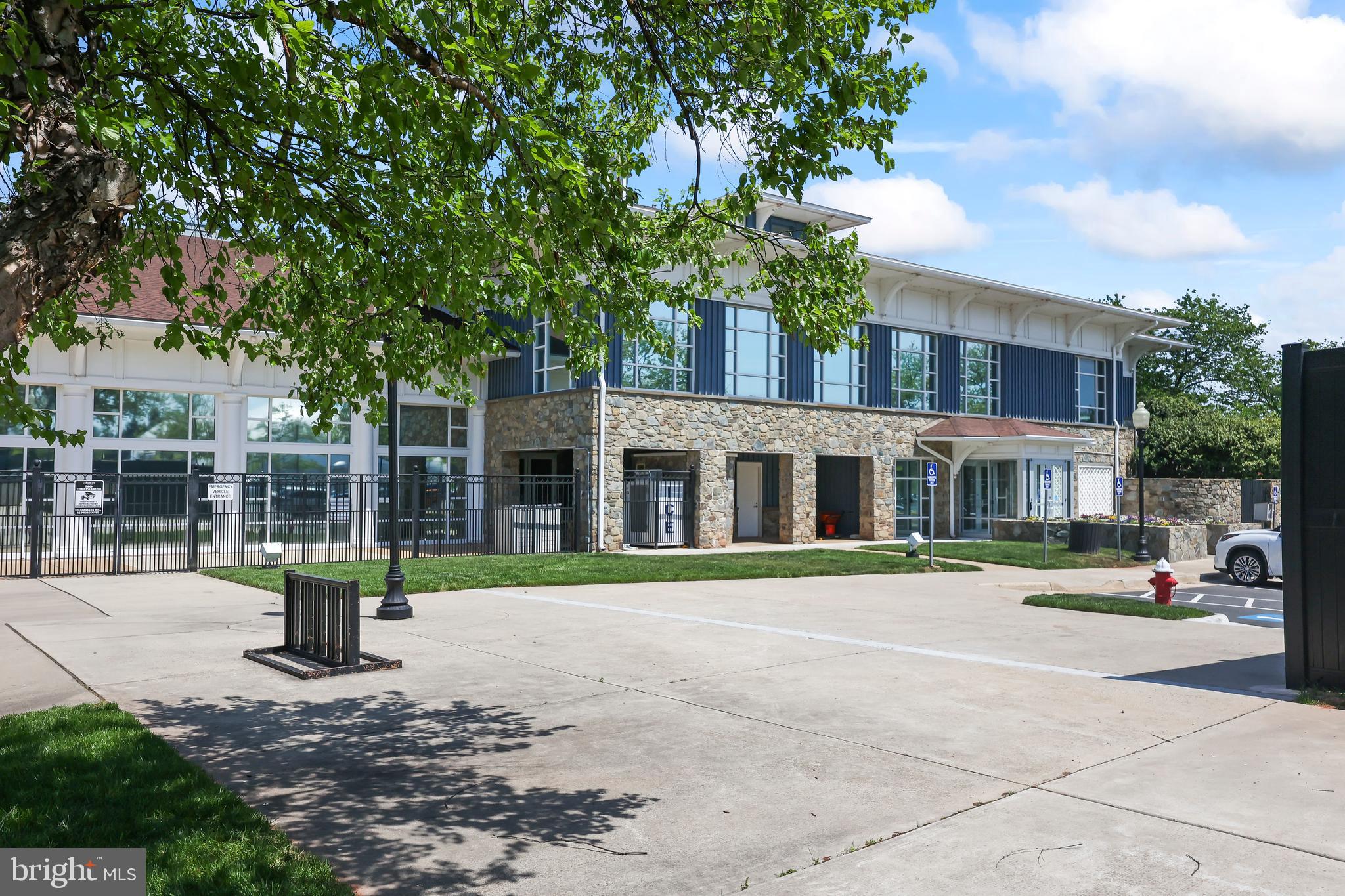 44004 FLORENCE TERRACE