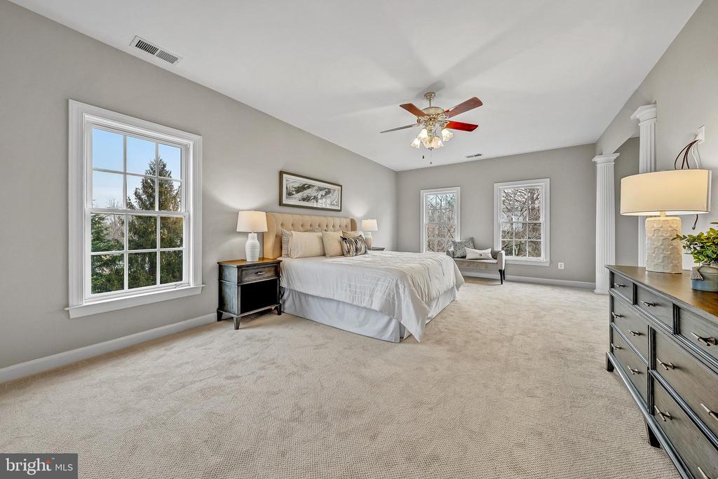 40452 HICKORY RIDGE PLACE