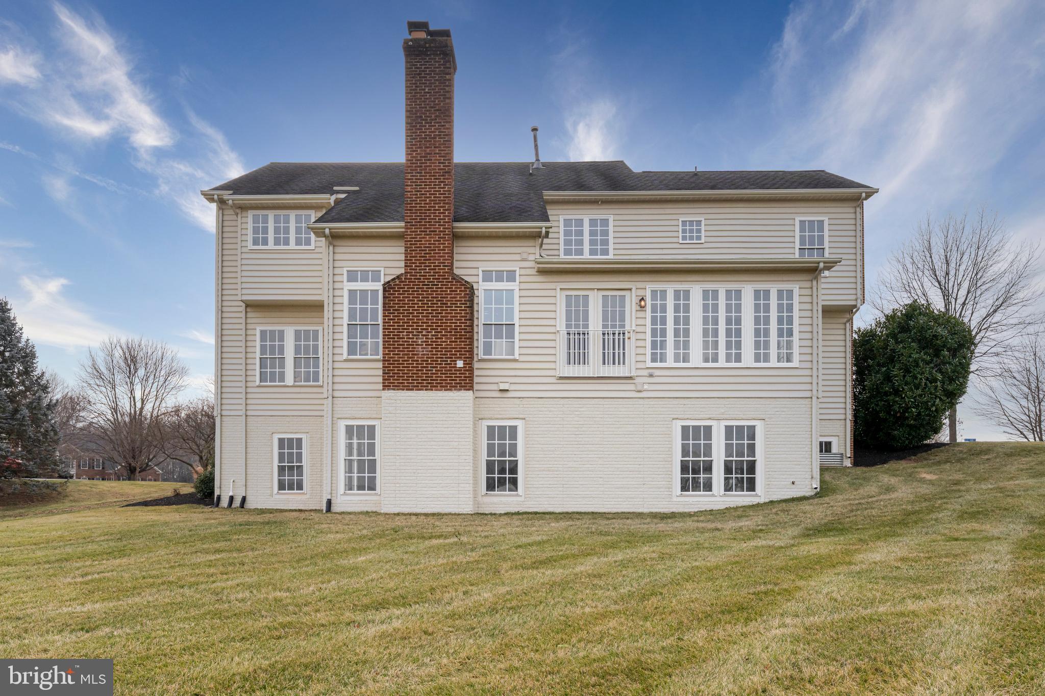 40452 HICKORY RIDGE PLACE