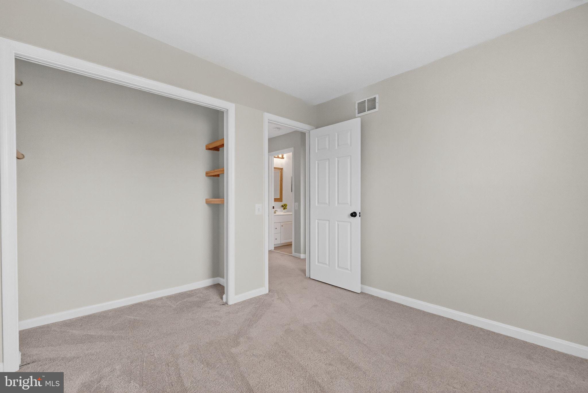 47610 WATKINS ISLAND SQUARE