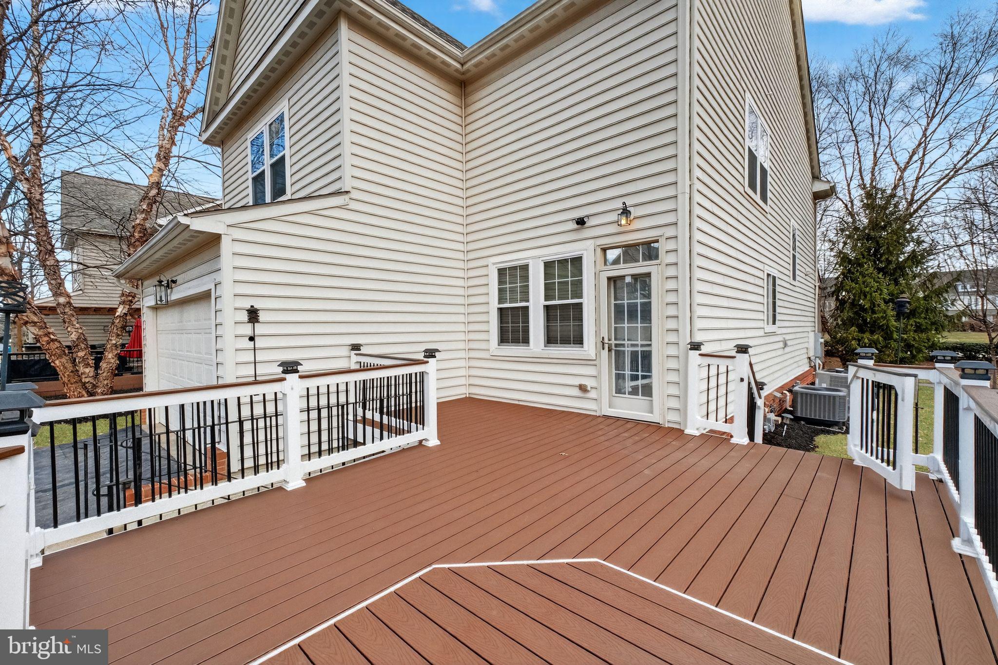 23106 BRONSTEIN LANE