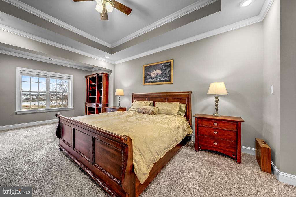 20981 ROCKY KNOLL SQUARE 301