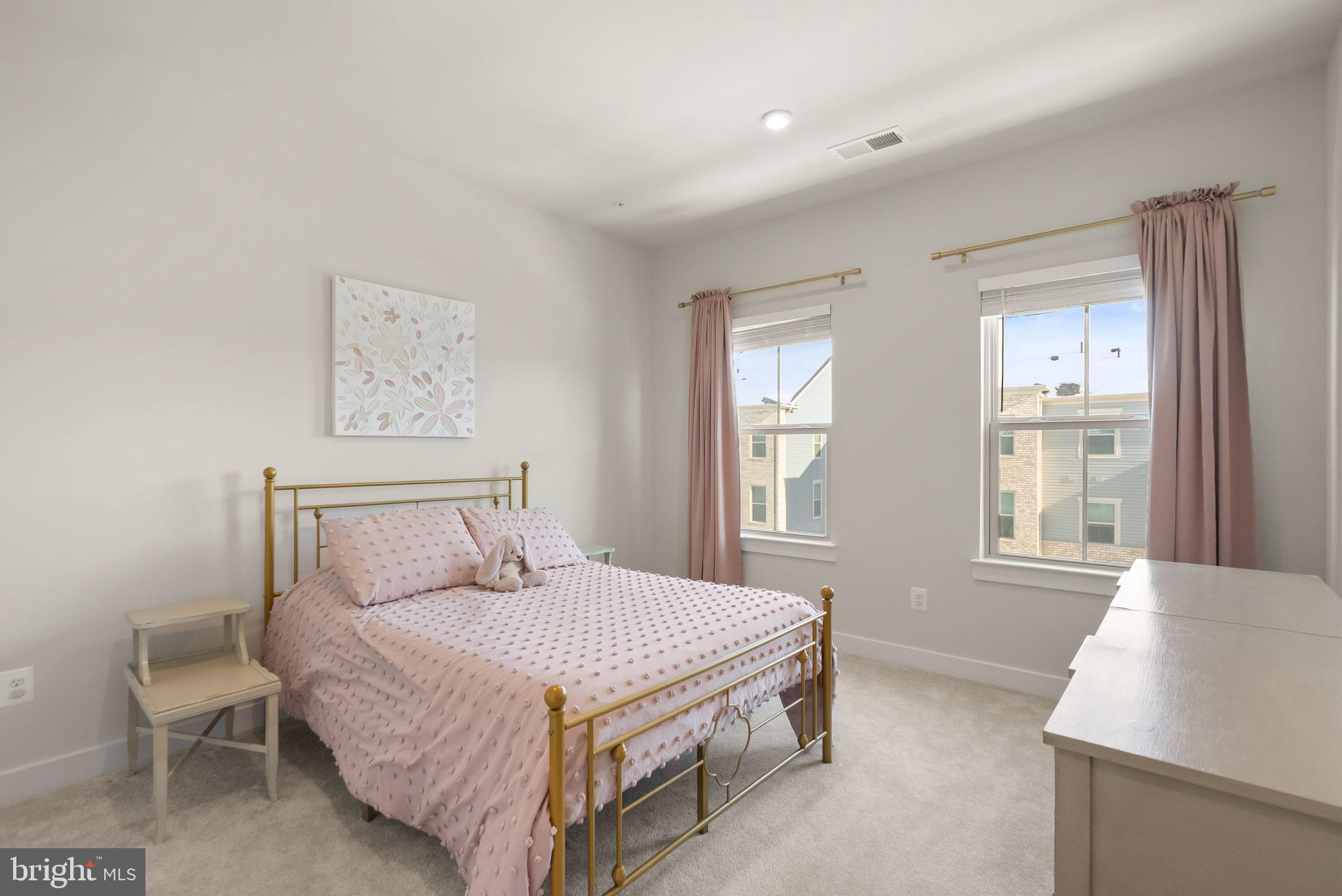 24125 NEWTONMORE TERRACE K