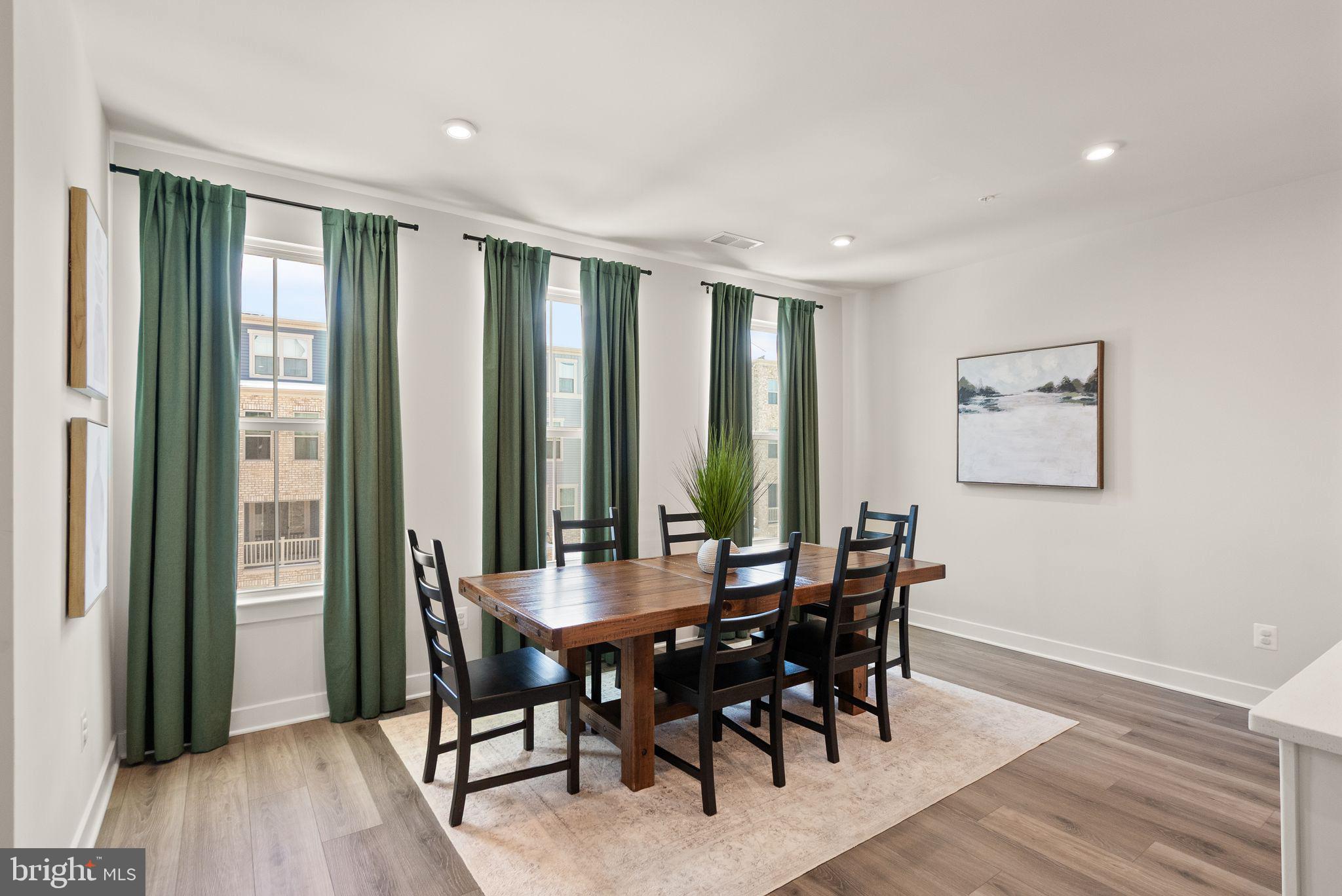 24125 NEWTONMORE TERRACE K