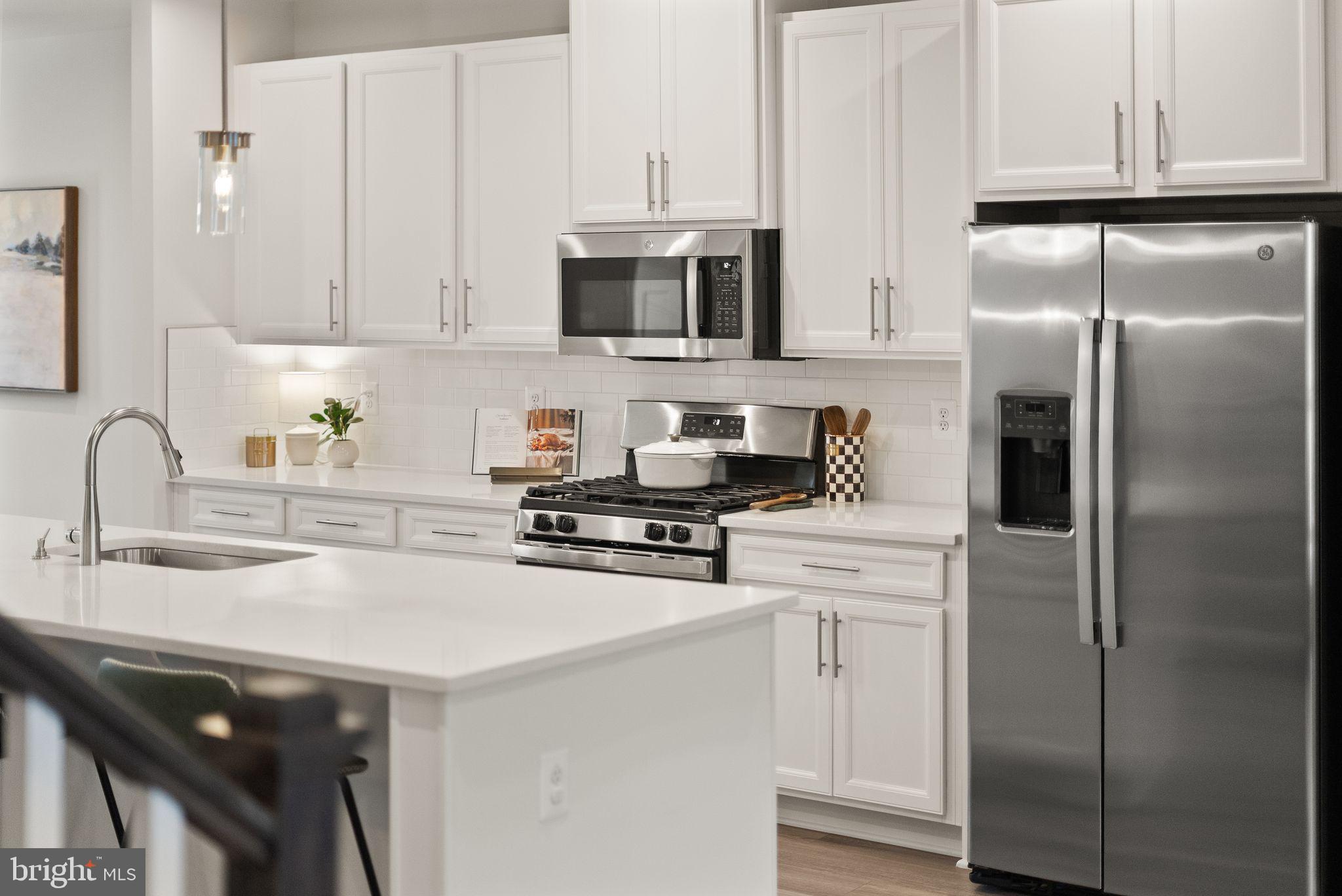 24125 NEWTONMORE TERRACE K