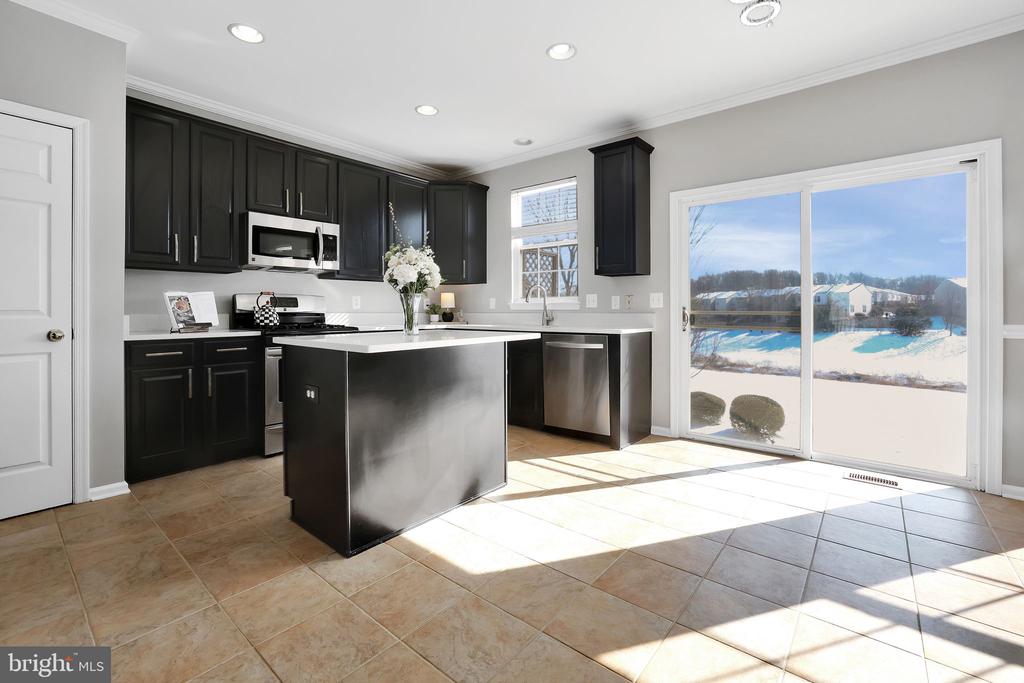 303 BAISH DRIVE SE