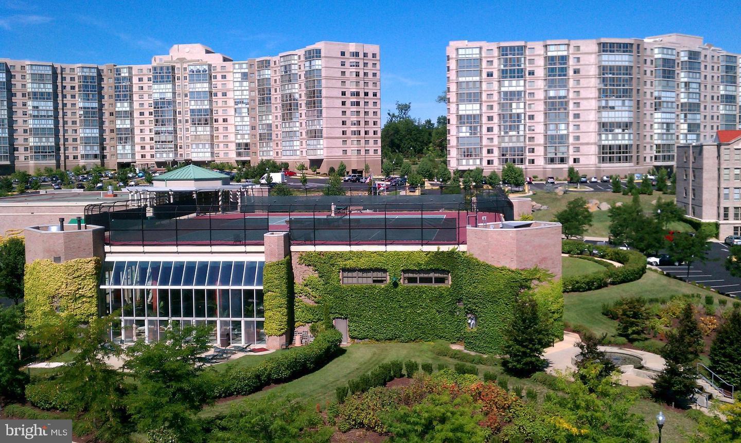 19355 CYPRESS RIDGE TERRACE Unit: 1122