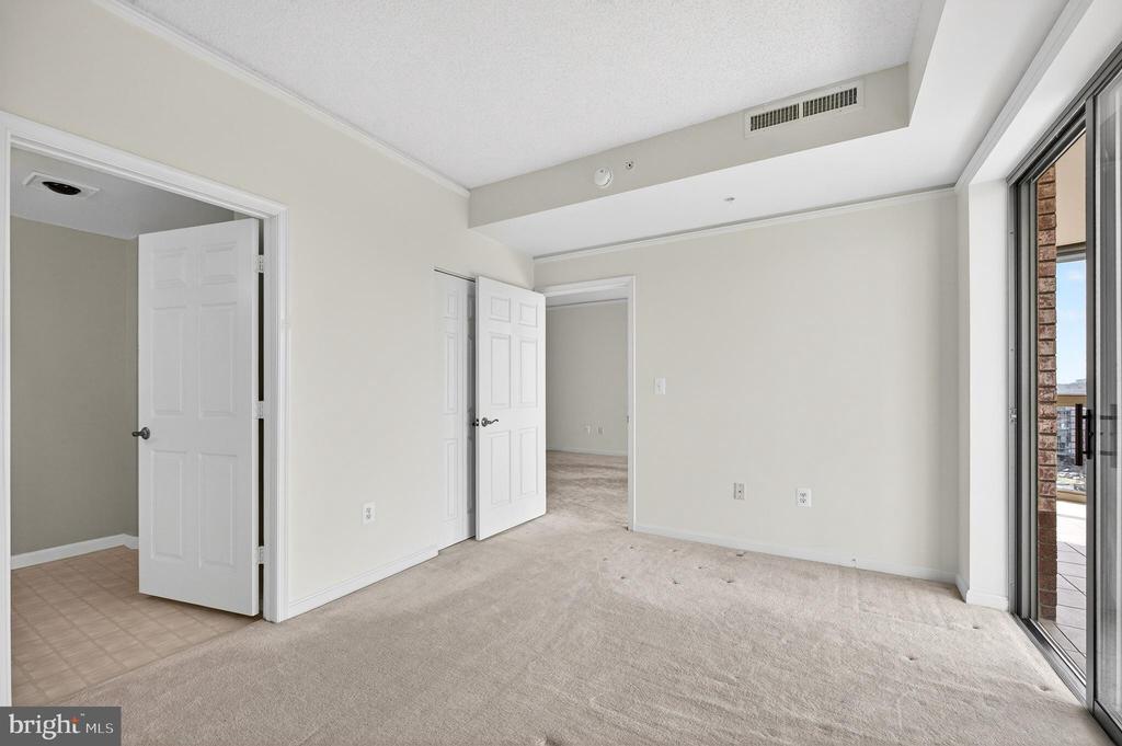 19355 CYPRESS RIDGE TERRACE Unit: 1122