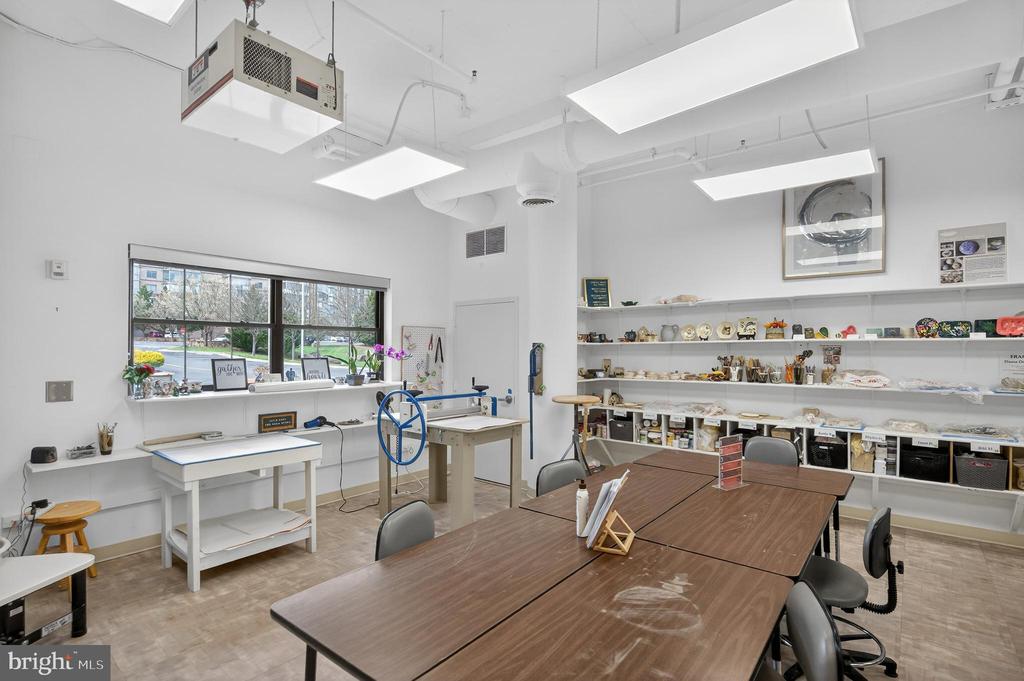19355 CYPRESS RIDGE TERRACE Unit: 1122