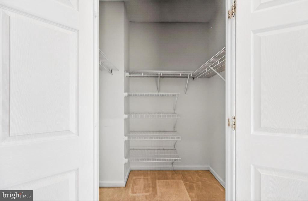 19355 CYPRESS RIDGE TERRACE Unit: 1122