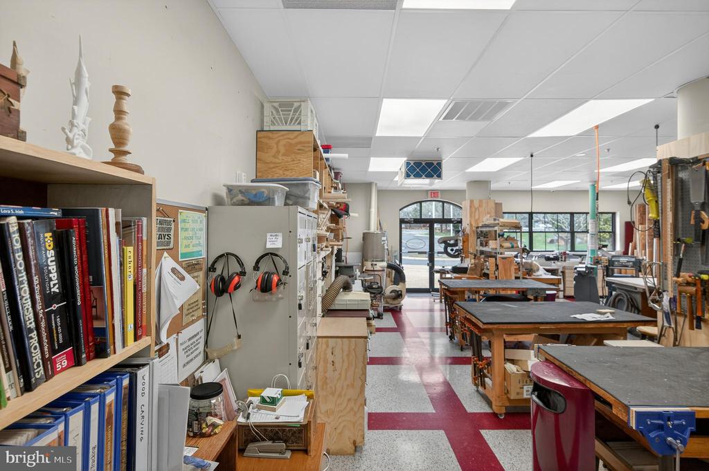 19355 CYPRESS RIDGE TERRACE Unit: 1122