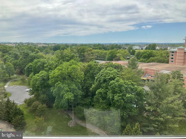 19355 CYPRESS RIDGE TERRACE Unit: 1122