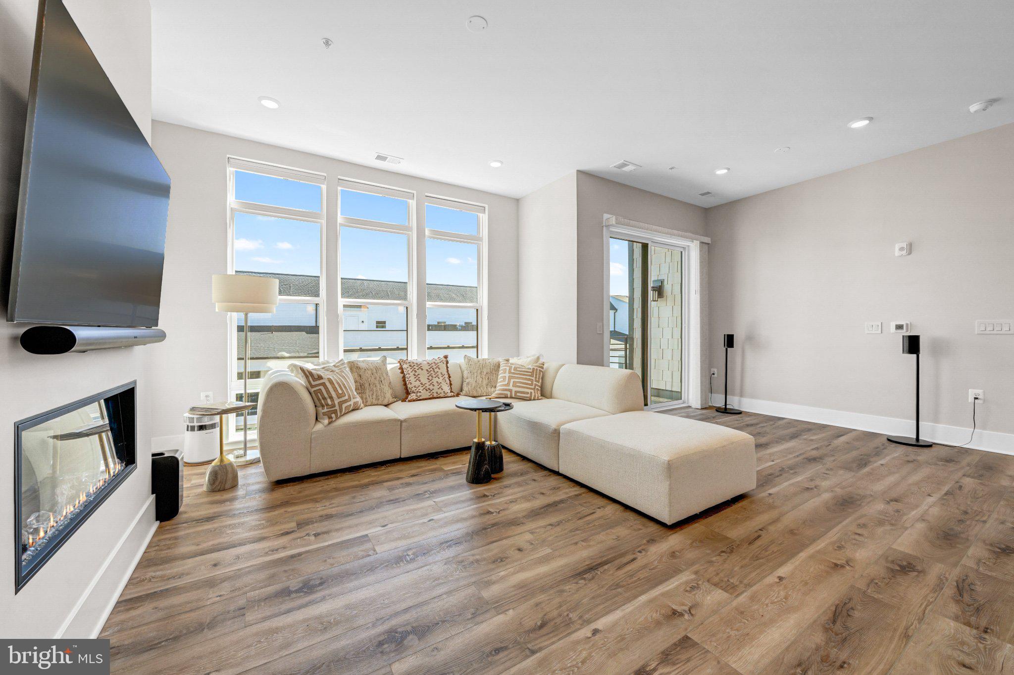 23665 HAVELOCK WALK TERRACE 406