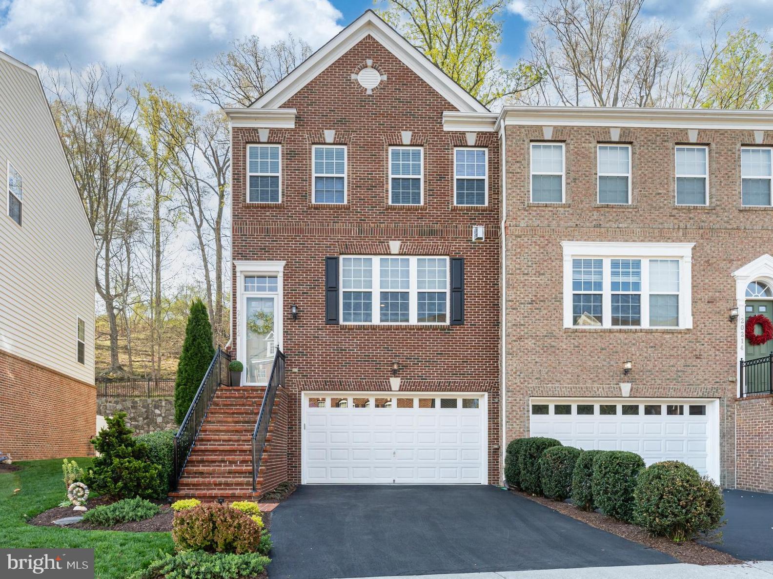 20212 CENTER BROOK SQUARE