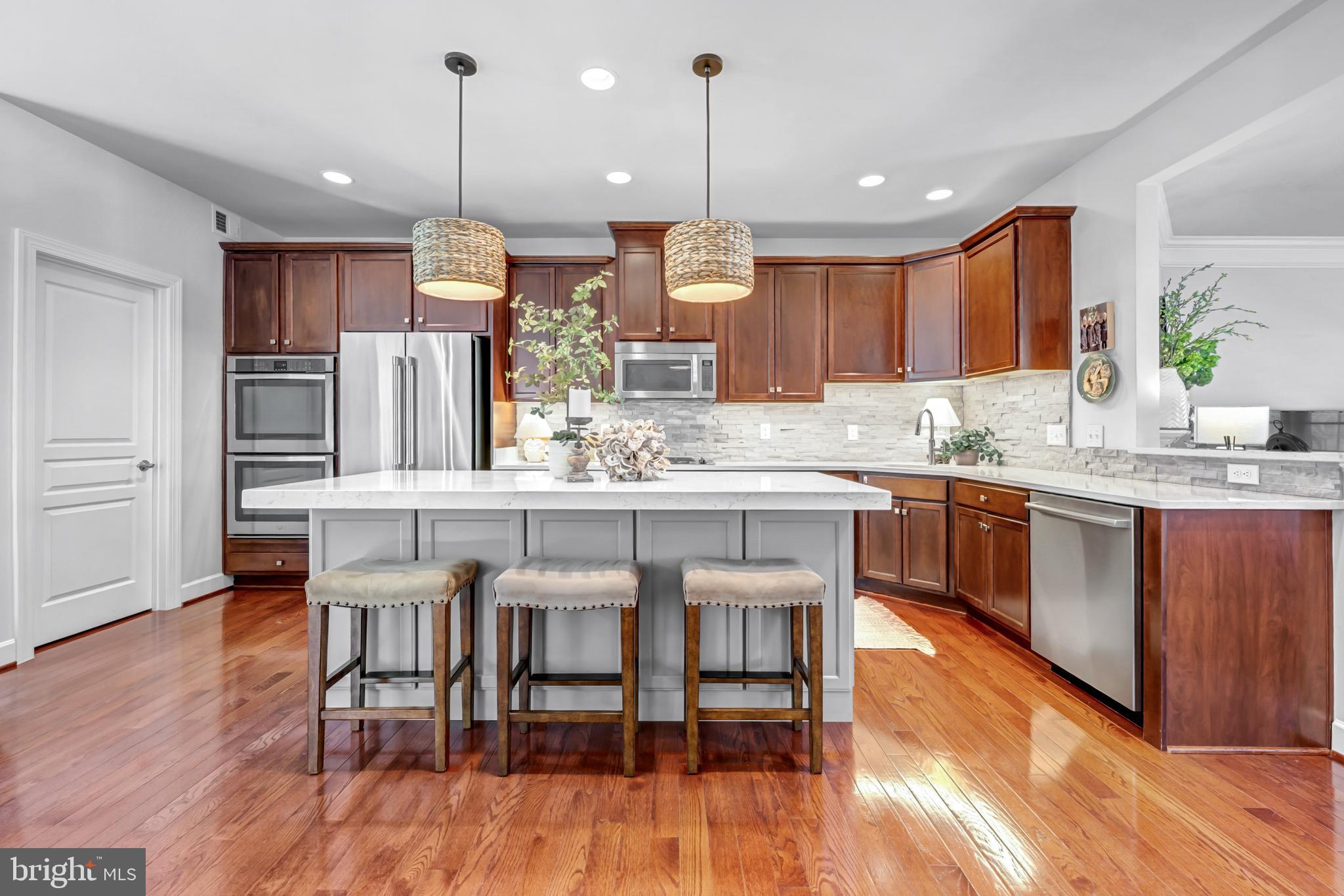 20212 CENTER BROOK SQUARE