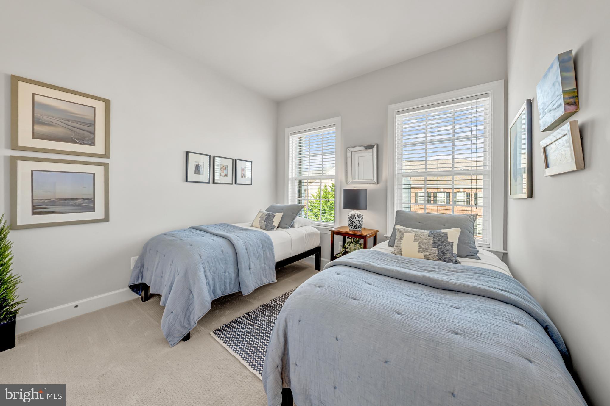 20212 CENTER BROOK SQUARE