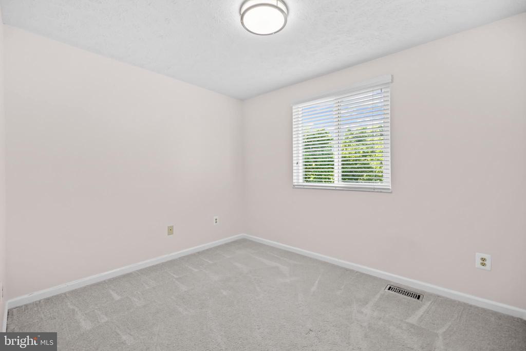 342 SAMANTHA DRIVE