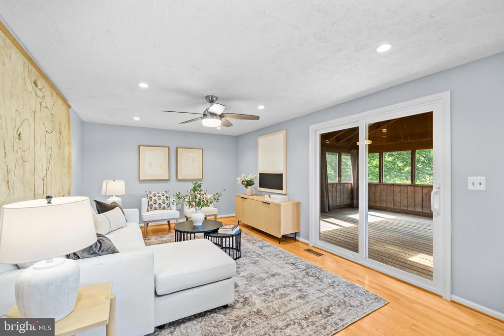 342 SAMANTHA DRIVE