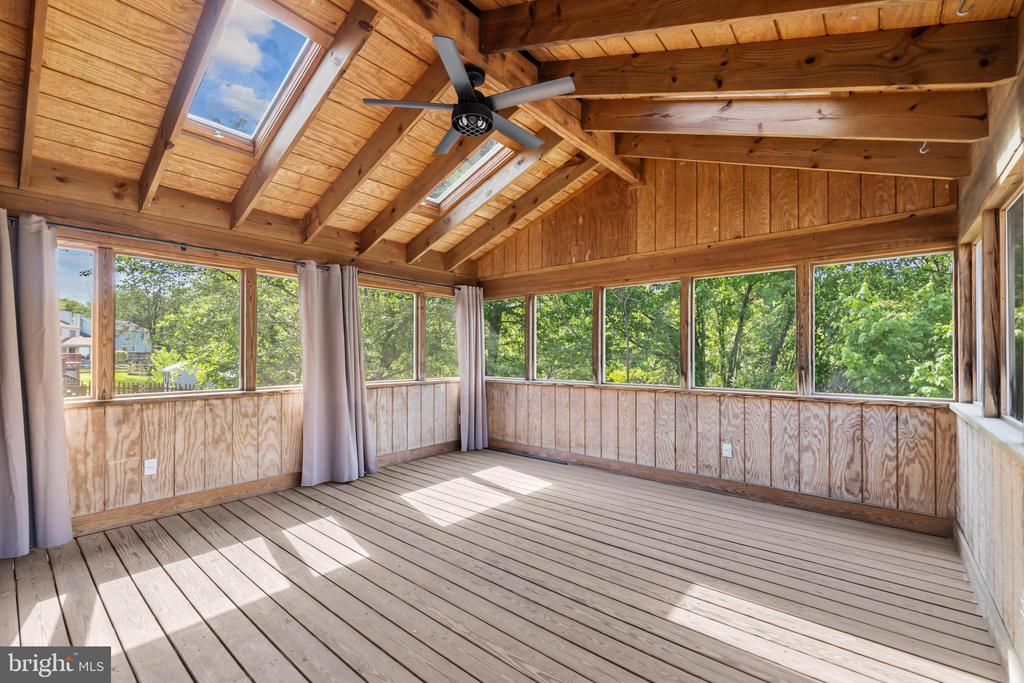 342 SAMANTHA DRIVE
