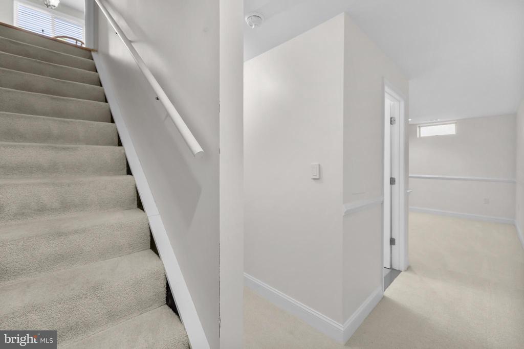 342 SAMANTHA DRIVE