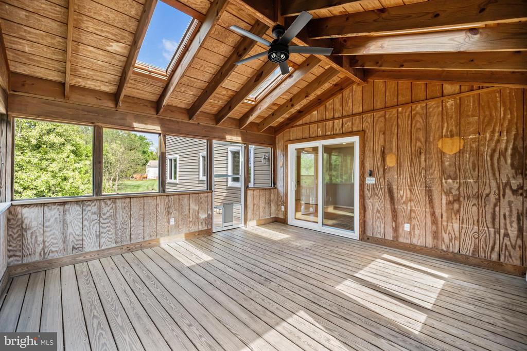 342 SAMANTHA DRIVE