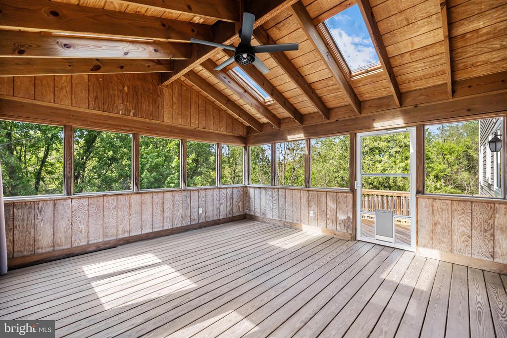 342 SAMANTHA DRIVE