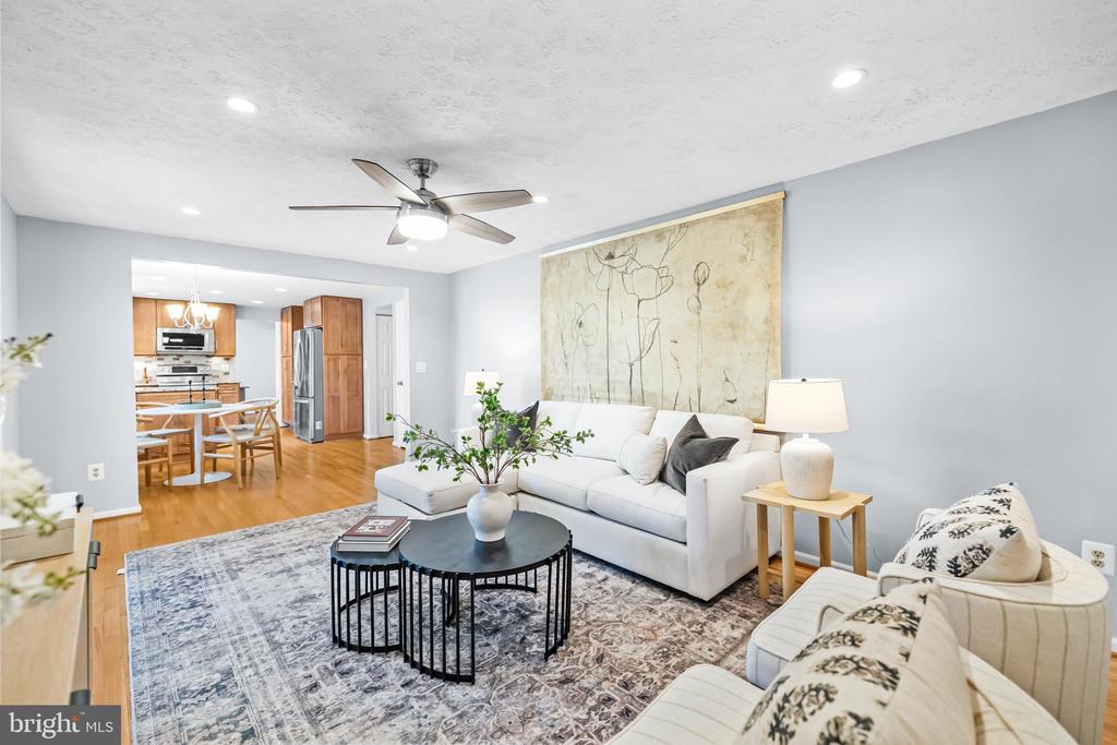 342 SAMANTHA DRIVE