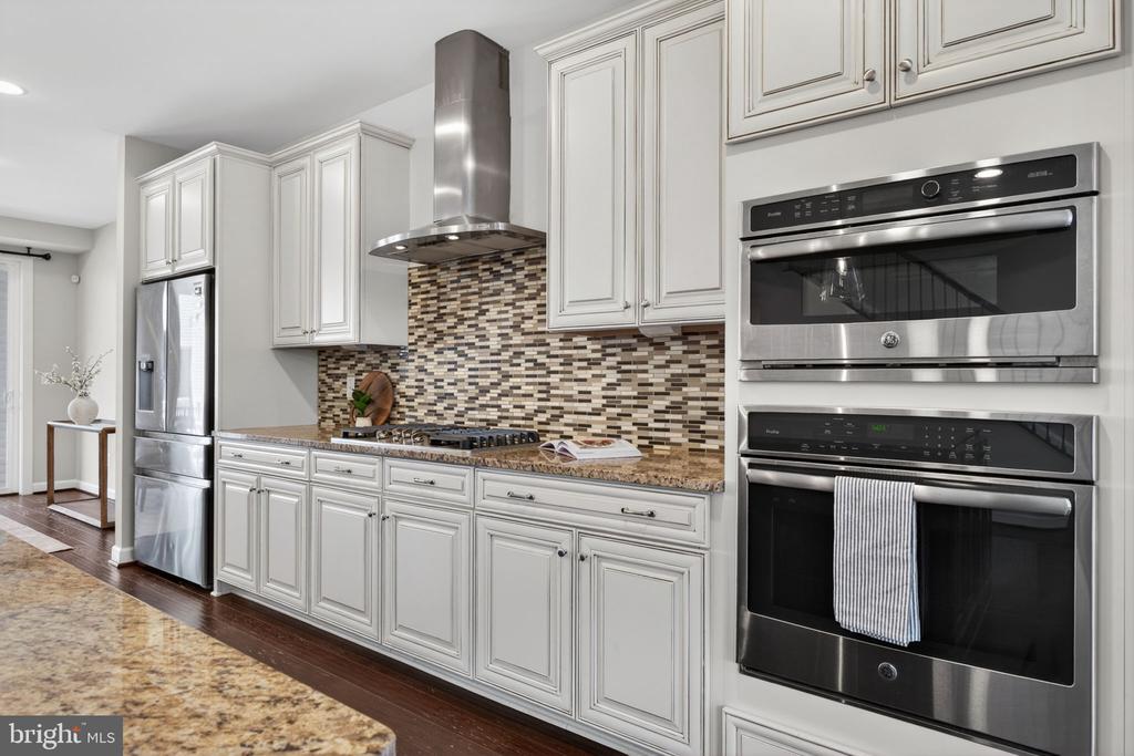 43388 WHITEHEAD TERRACE