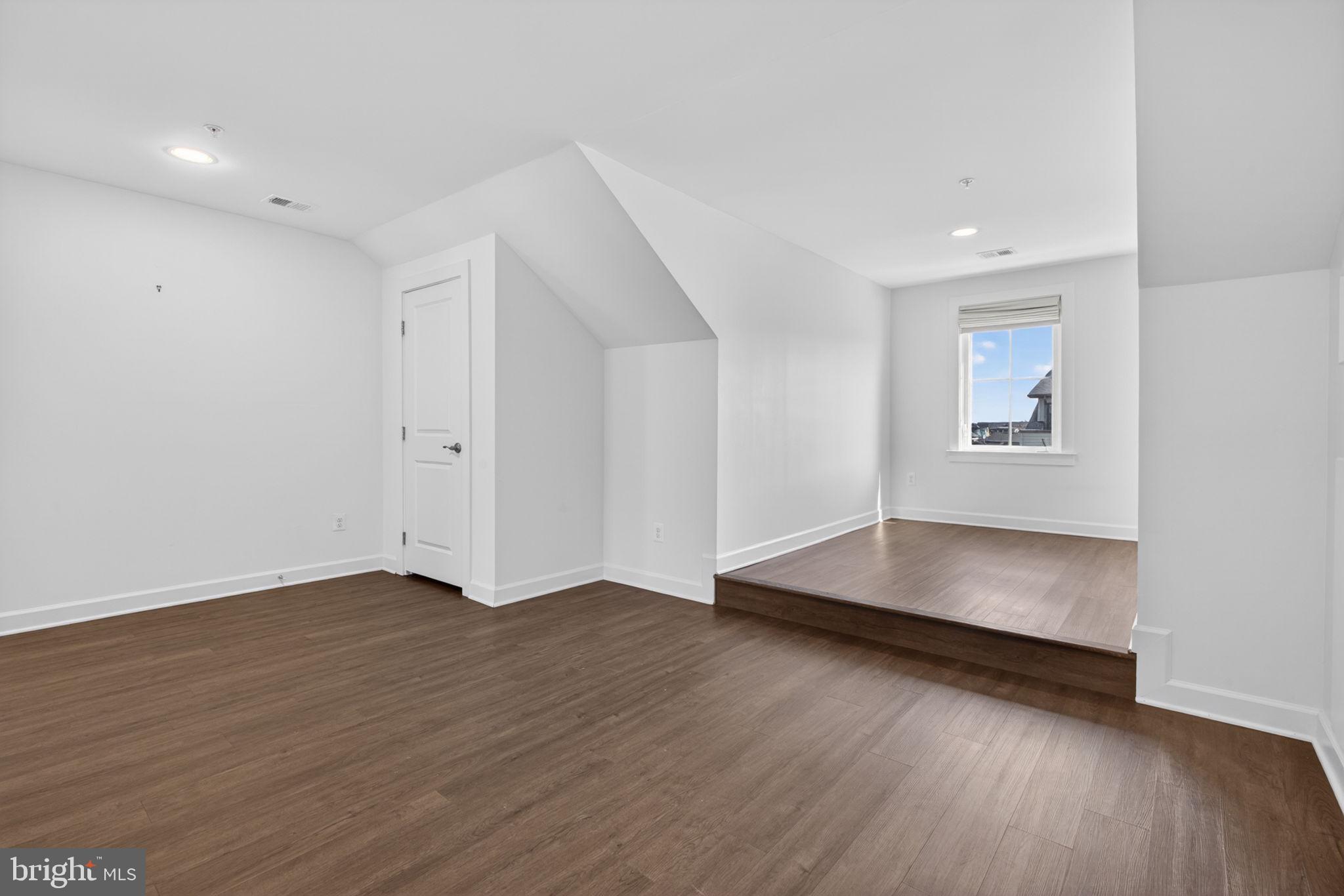 43388 WHITEHEAD TERRACE