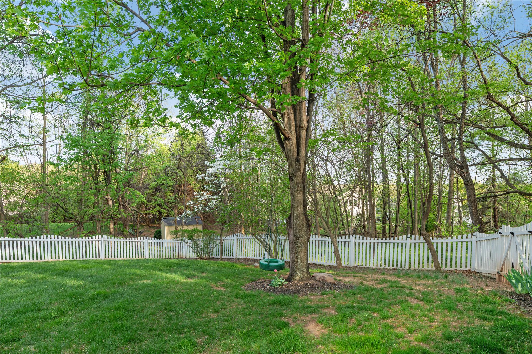 40423 SOUSA PLACE