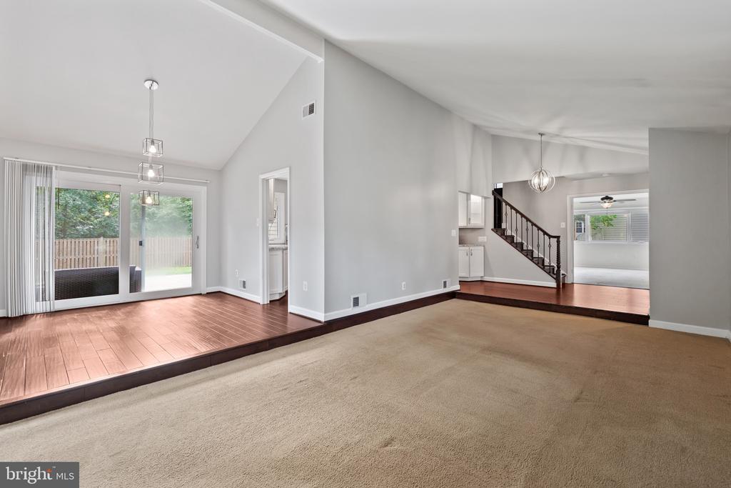 126 HOPELAND LANE