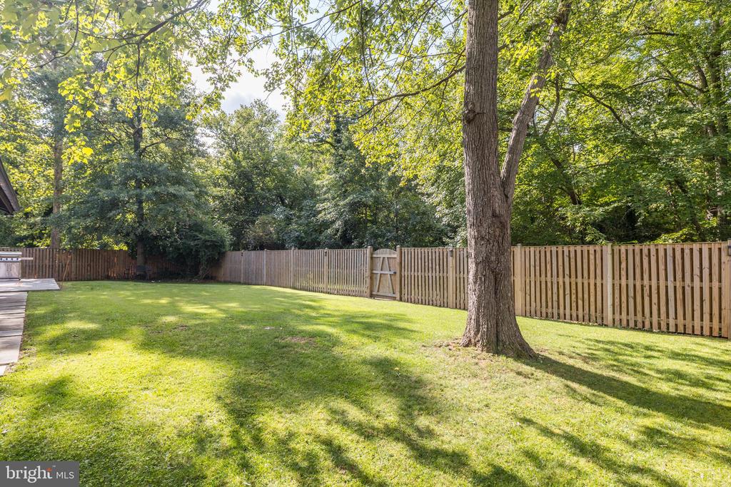 126 HOPELAND LANE