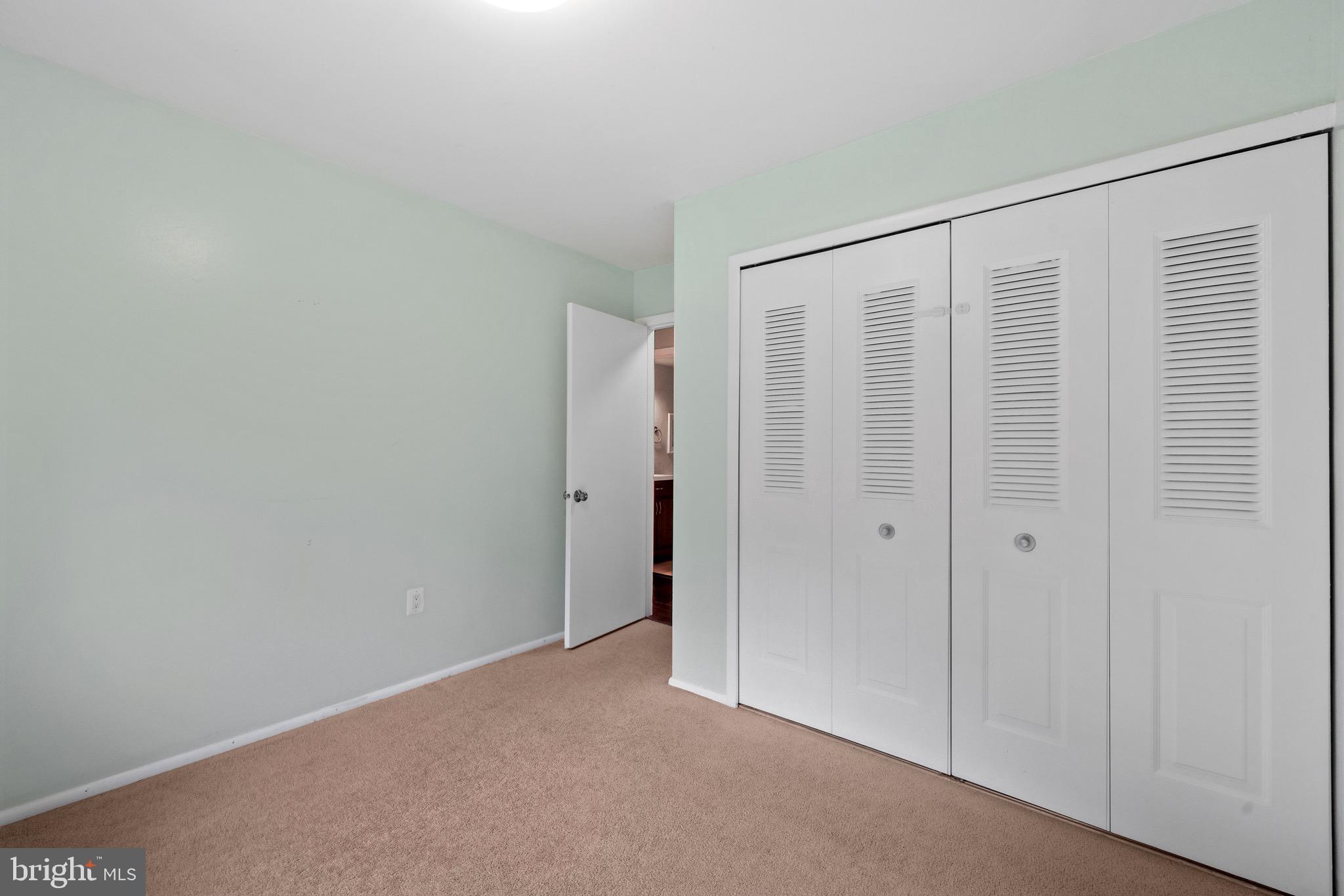126 HOPELAND LANE