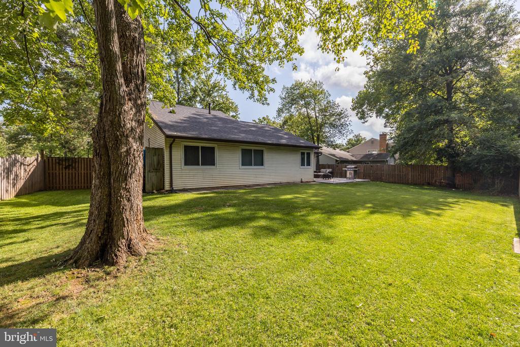 126 HOPELAND LANE
