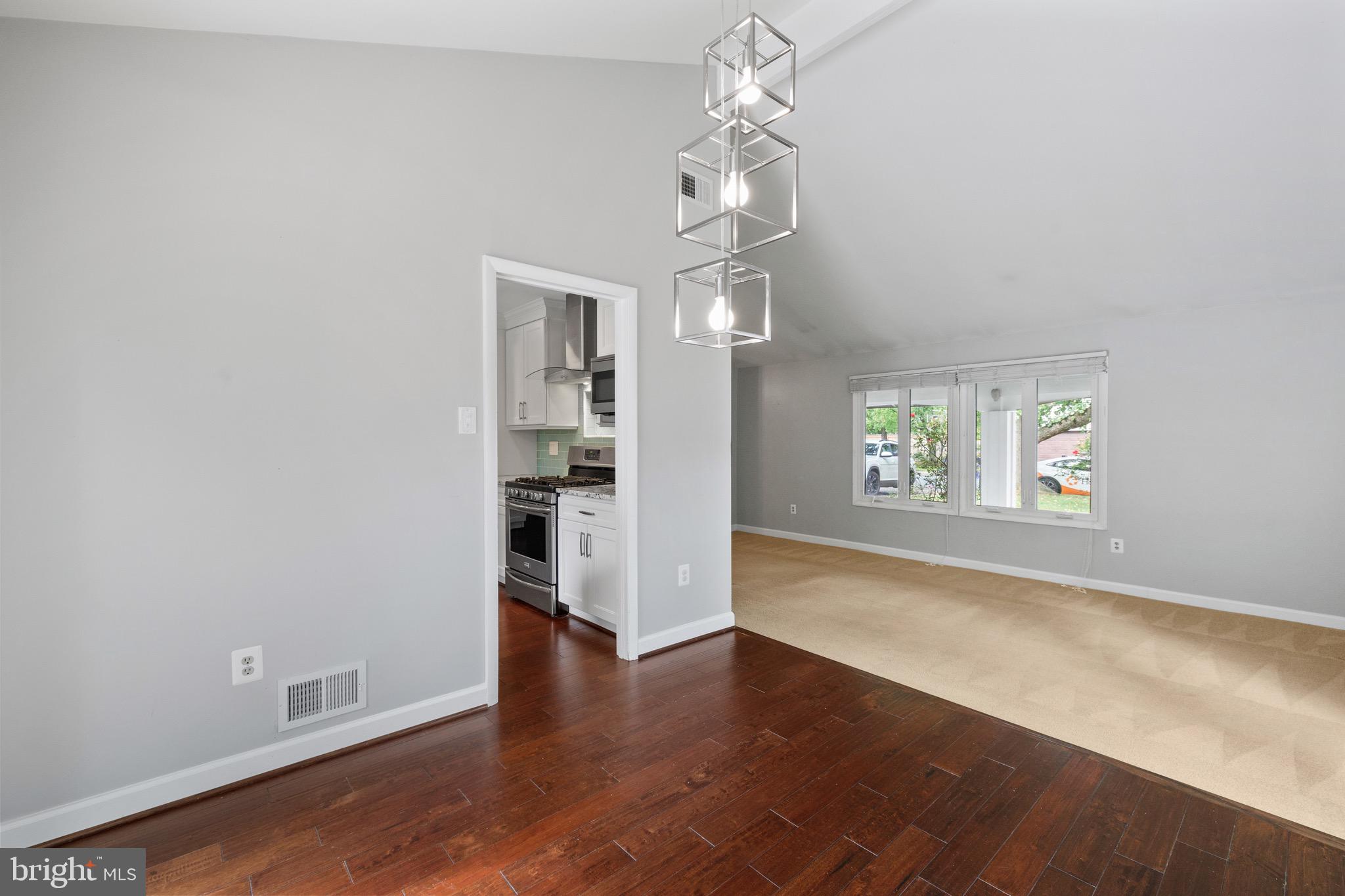 126 HOPELAND LANE