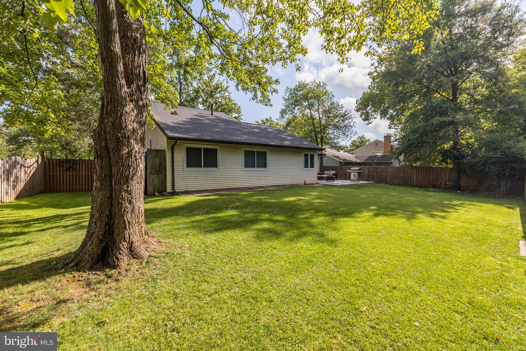 126 HOPELAND LANE