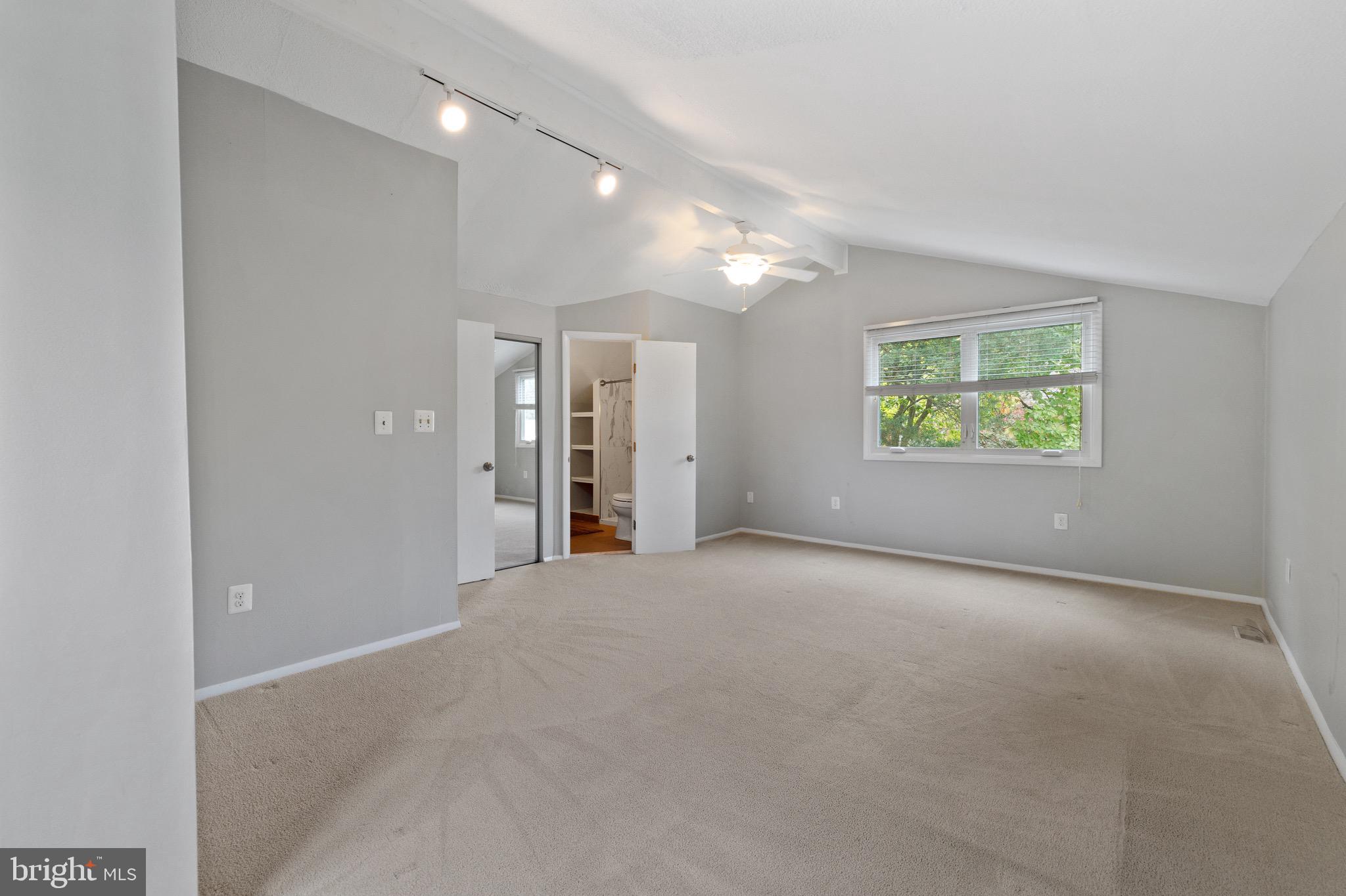 126 HOPELAND LANE
