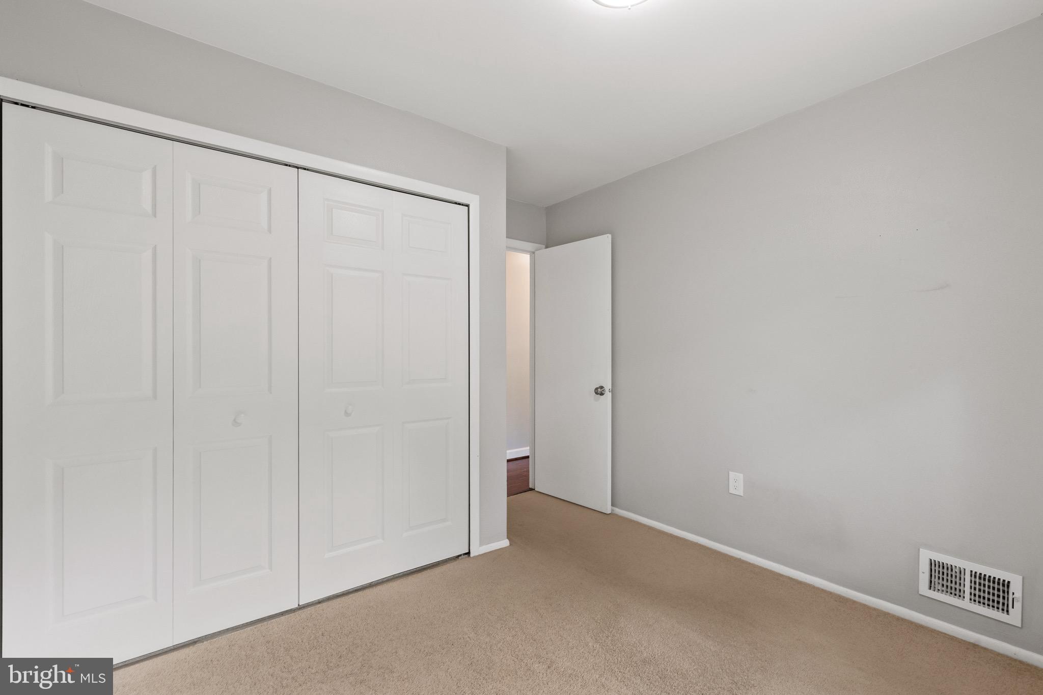 126 HOPELAND LANE
