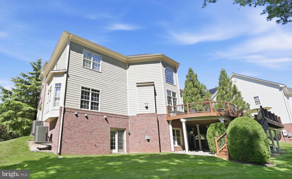 18856 RIDGEBACK COURT