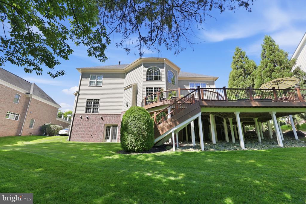 18856 RIDGEBACK COURT