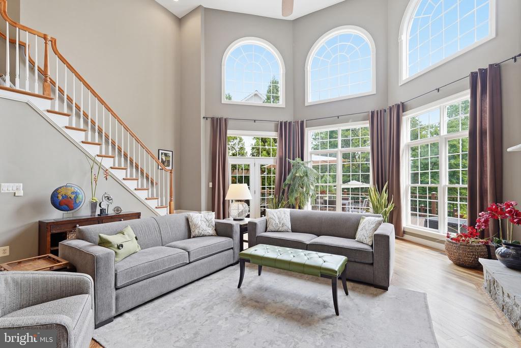 18856 RIDGEBACK COURT
