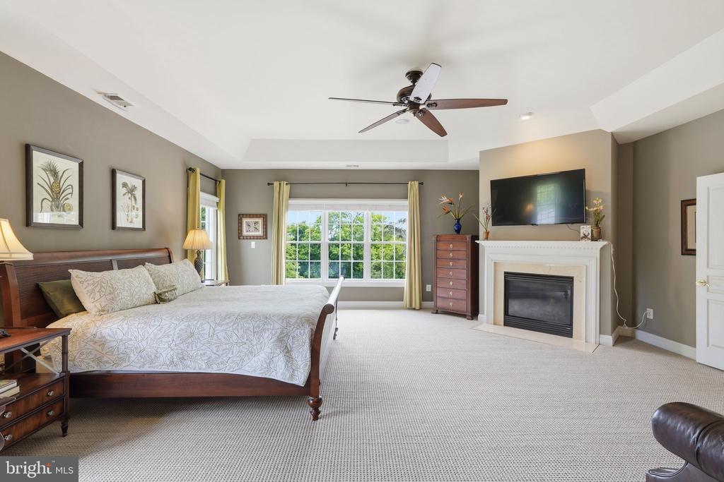 18856 RIDGEBACK COURT