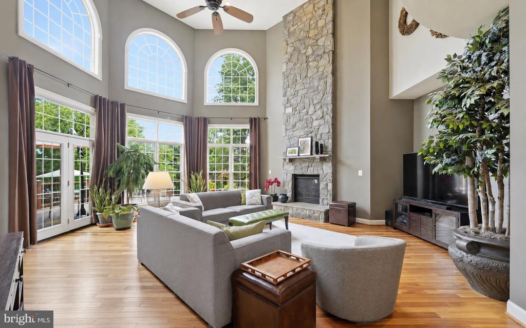18856 RIDGEBACK COURT
