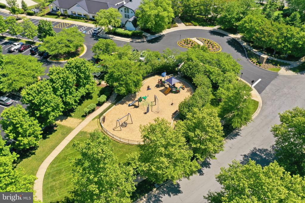 18856 RIDGEBACK COURT