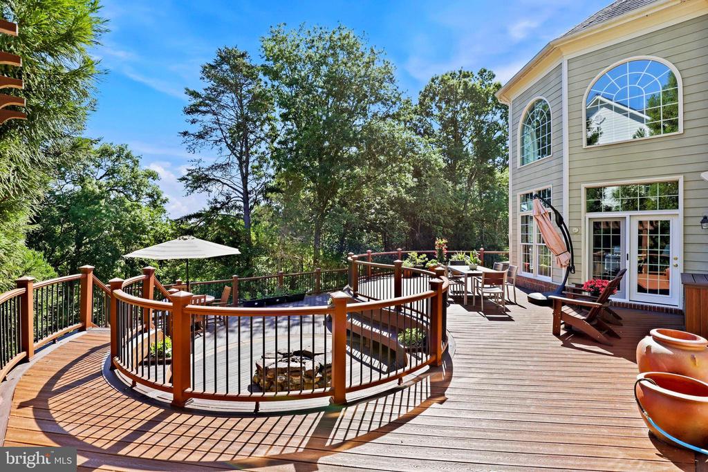 18856 RIDGEBACK COURT