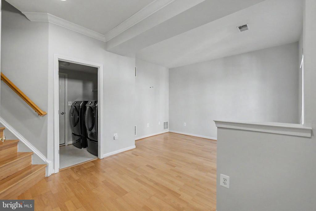 46202 WALPOLE TERRACE