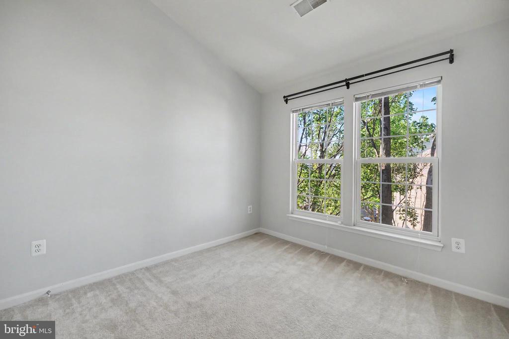 46202 WALPOLE TERRACE