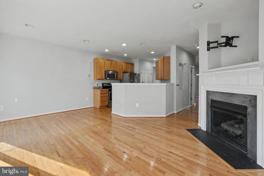 46202 WALPOLE TERRACE
