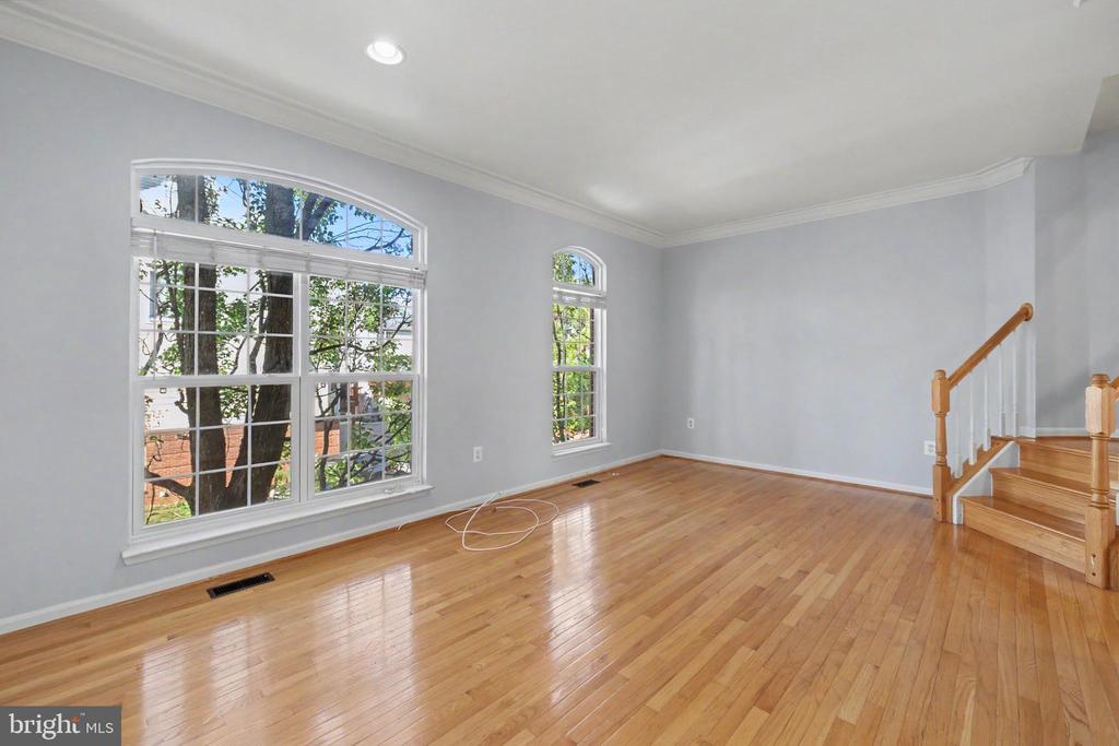 46202 WALPOLE TERRACE